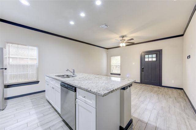 8103 Glass Street AB, Houston, TX 77016