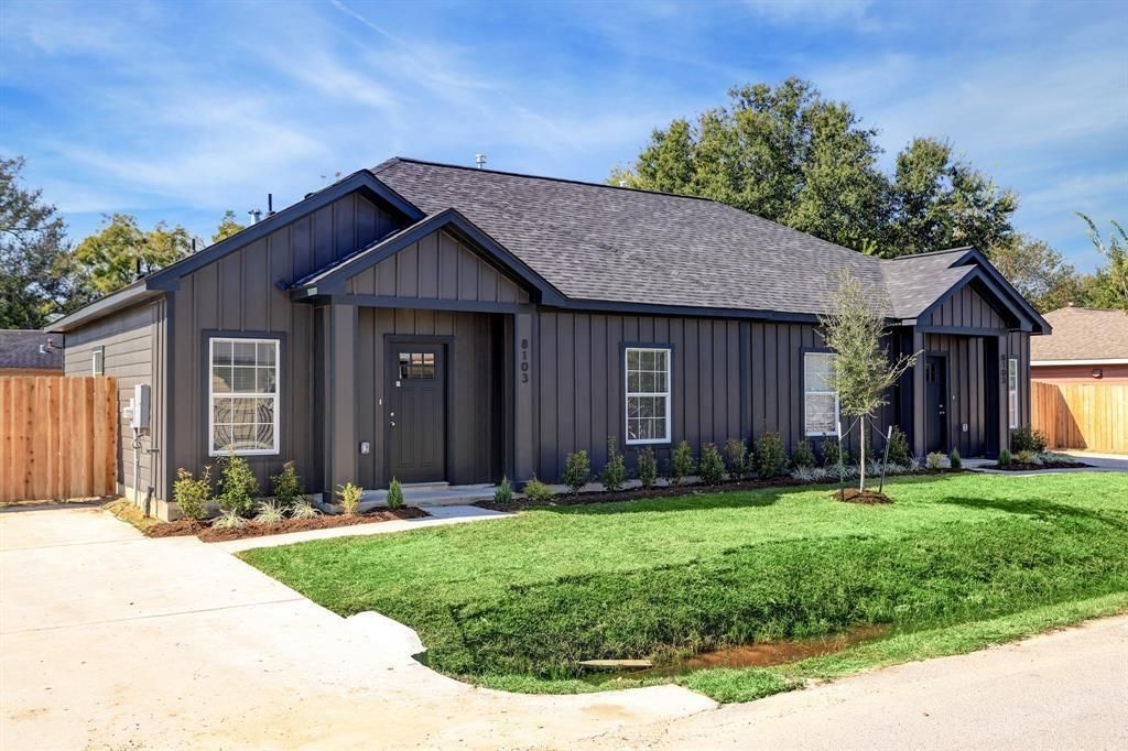 8103 Glass Street AB, Houston, TX 77016