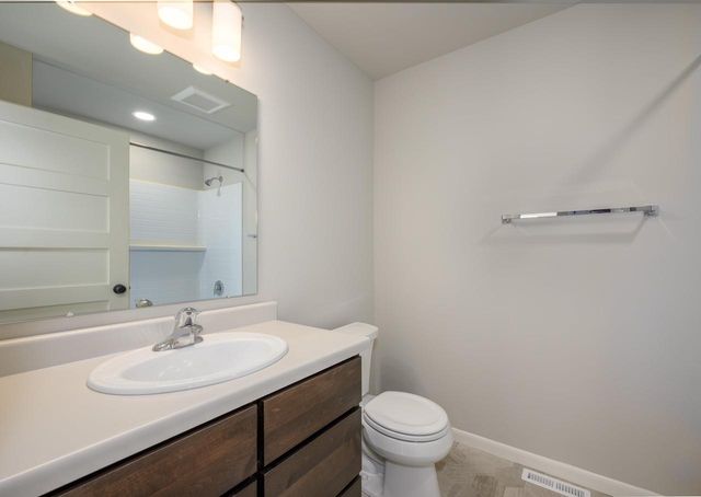 1687 Waverly Way, Verona, WI 53593