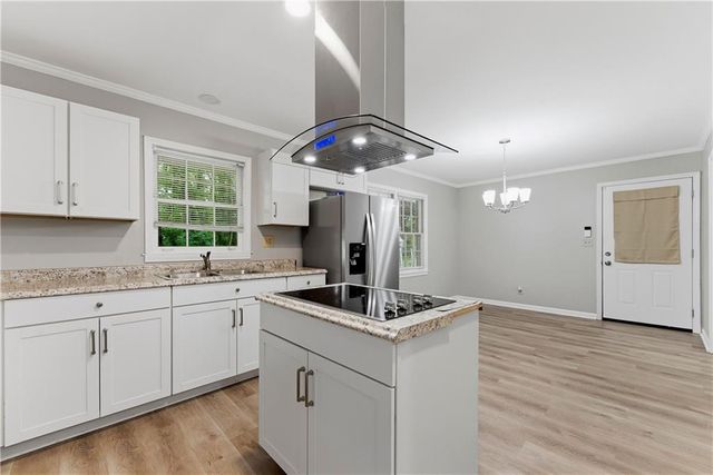 1179 Burbank Trail, Morrow, GA 30260