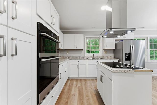 1179 Burbank Trail, Morrow, GA 30260