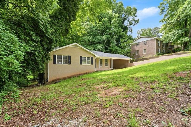 1179 Burbank Trail, Morrow, GA 30260