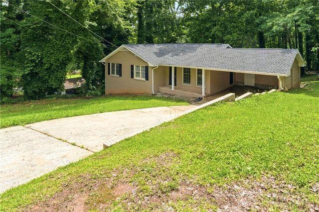1179 Burbank Trail, Morrow, GA 30260