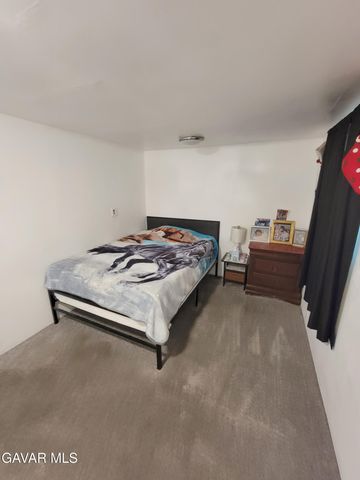 45541 E 30th Street 7, Lancaster, CA 93535