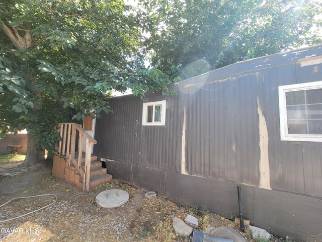 45541 E 30th Street 7, Lancaster, CA 93535