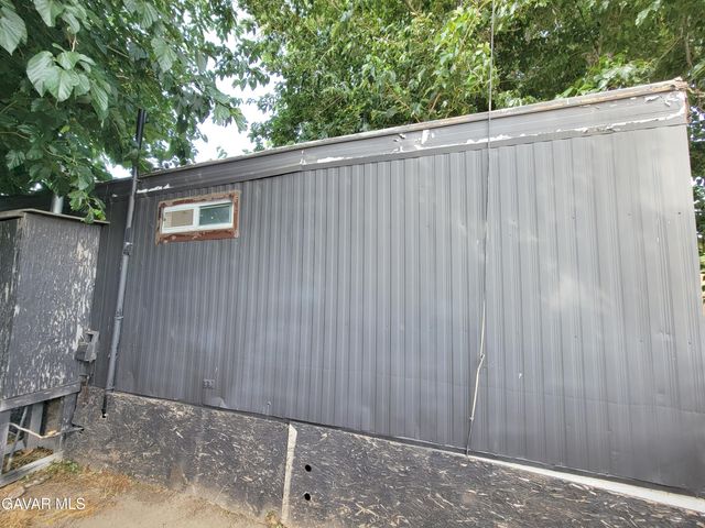 45541 E 30th Street 7, Lancaster, CA 93535