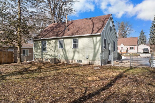 1507 Louis Street, Albert Lea, MN 56007