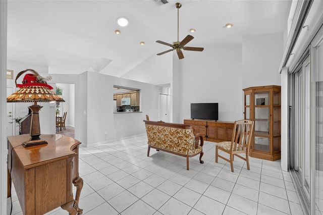 19025 SW 98TH LOOP, Dunnellon, FL 34432