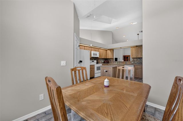19025 SW 98TH LOOP, Dunnellon, FL 34432