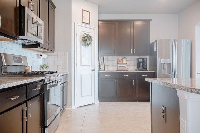 23422 Malbec Drive, Alvin, TX 77511