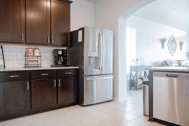 23422 Malbec Drive, Alvin, TX 77511