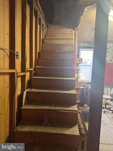 3100 KENSINGTON AVE, Philadelphia, PA 19134