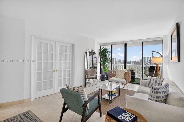 1000 Island Blvd 2105, Aventura, FL 33160