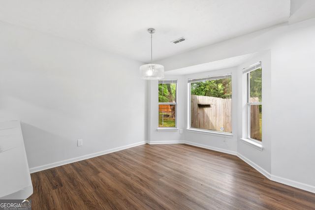 1328 Foxvale Drive, Hampton, GA 30228
