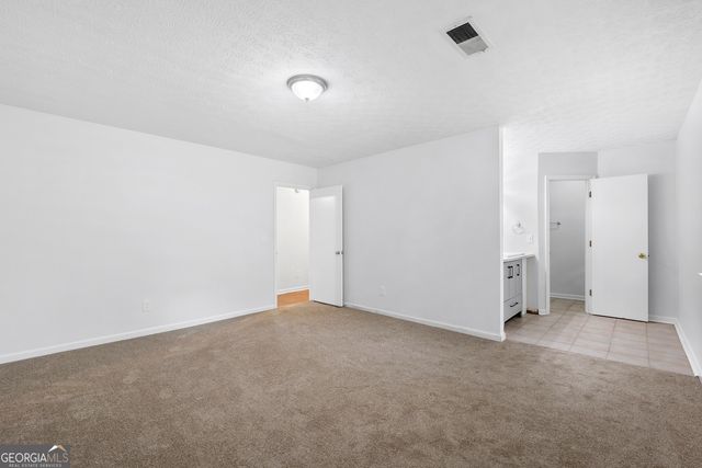 1328 Foxvale Drive, Hampton, GA 30228