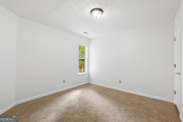 1328 Foxvale Drive, Hampton, GA 30228