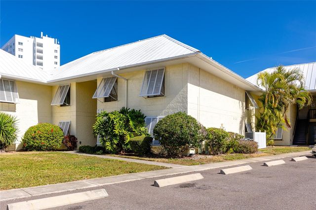 7310 SUNSHINE SKYWAY LANE S 116, St Petersburg, FL 33711