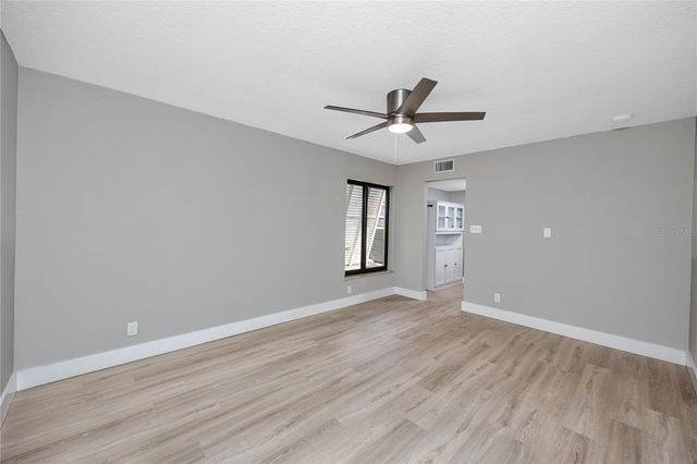 7310 SUNSHINE SKYWAY LANE S 116, St Petersburg, FL 33711