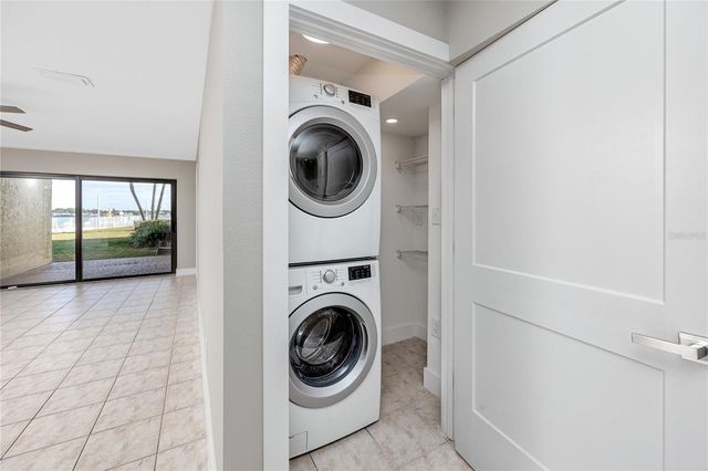 7310 SUNSHINE SKYWAY LANE S 116, St Petersburg, FL 33711