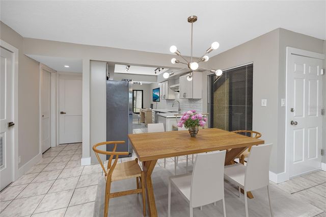 7310 SUNSHINE SKYWAY LANE S 116, St Petersburg, FL 33711