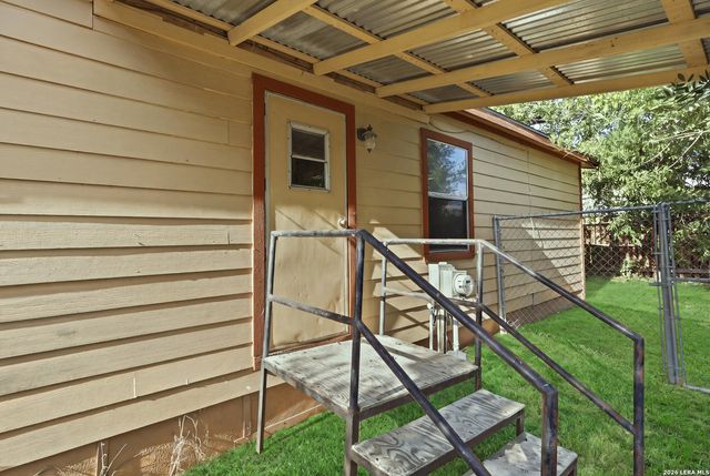 8561 BRAEWICK DR, San Antonio, TX 78239