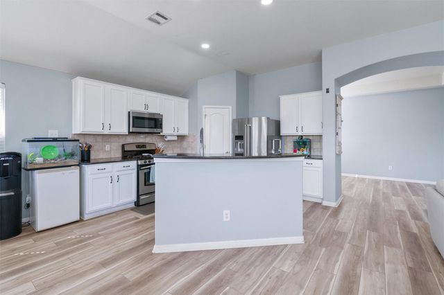 1207 Utopia LN, Hutto, TX 78634