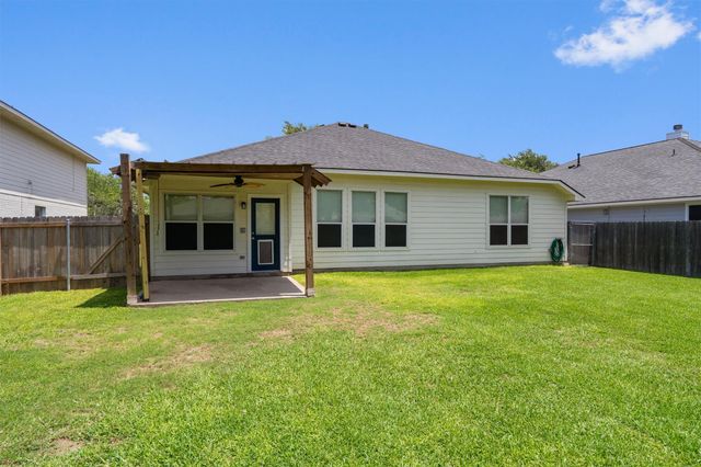 1207 Utopia LN, Hutto, TX 78634