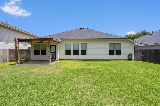 1207 Utopia LN, Hutto, TX 78634