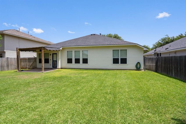 1207 Utopia LN, Hutto, TX 78634