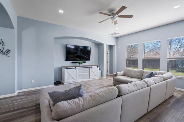 1207 Utopia LN, Hutto, TX 78634