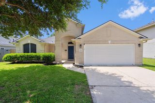 1207 Utopia LN, Hutto, TX 78634