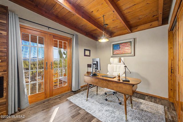 5865 N Escondido Lane, Tucson, AZ 85704