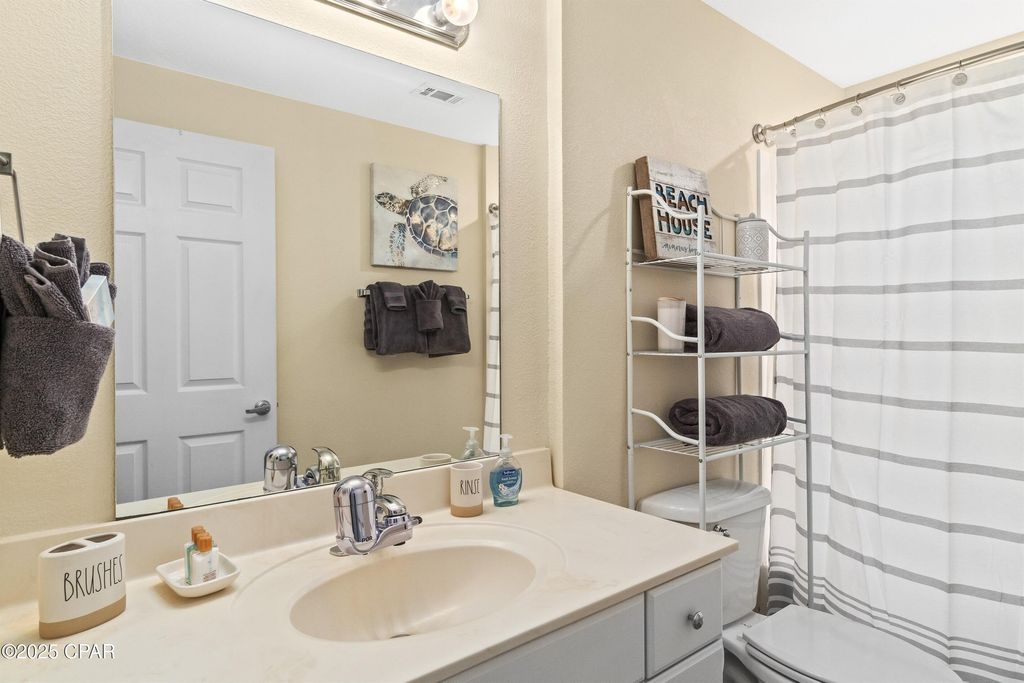 Image 16 of property listing at 16819 Front Beach Road 500, Panama City Beach, FL 32413