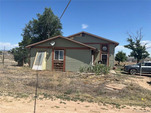 1163 N Kirkwood Dr, Pueblo, CO 81007