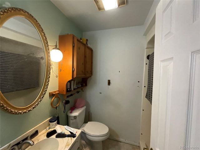 1163 N Kirkwood Dr, Pueblo, CO 81007
