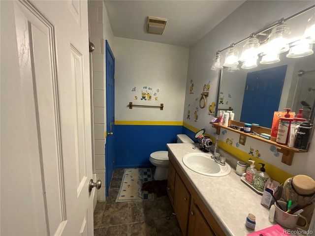 1163 N Kirkwood Dr, Pueblo, CO 81007