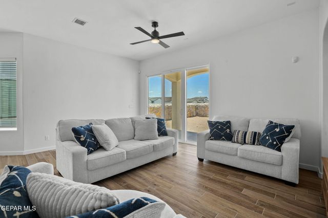 3765 Model Lane, El Paso, TX 79938