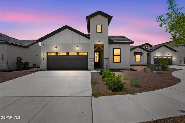 3765 Model Lane, El Paso, TX 79938
