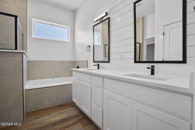 3765 Model Lane, El Paso, TX 79938