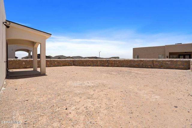 3765 Model Lane, El Paso, TX 79938
