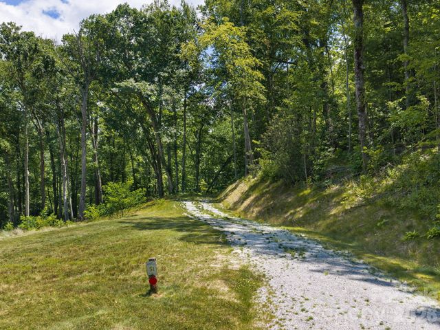 000 Hemlock Grove Trail 51, Fletcher, NC 28732