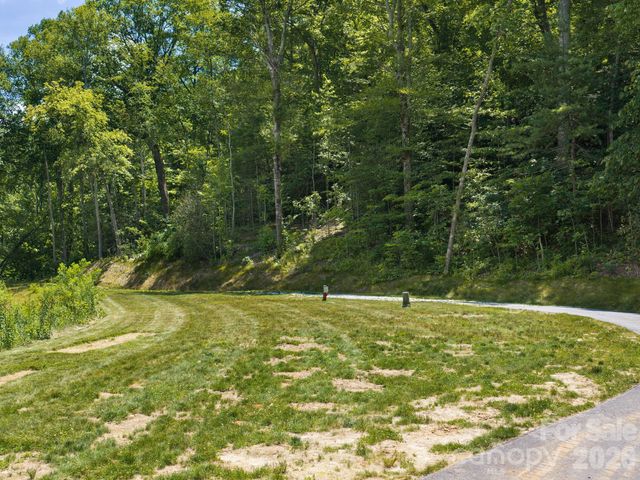 000 Hemlock Grove Trail 51, Fletcher, NC 28732