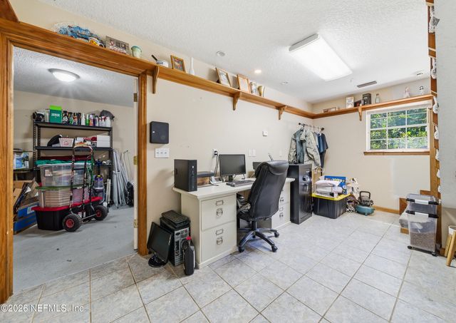 1025 GRANGER Drive, Jacksonville, FL 32221