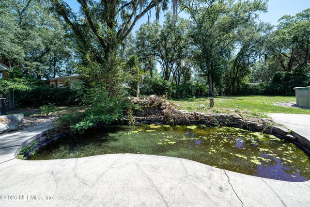 1025 GRANGER Drive, Jacksonville, FL 32221
