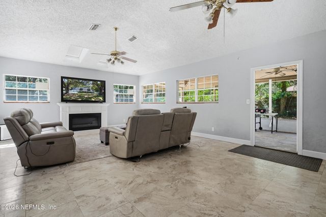 1025 GRANGER Drive, Jacksonville, FL 32221