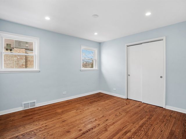 12321 S Green Street, Calumet Park, IL 60827