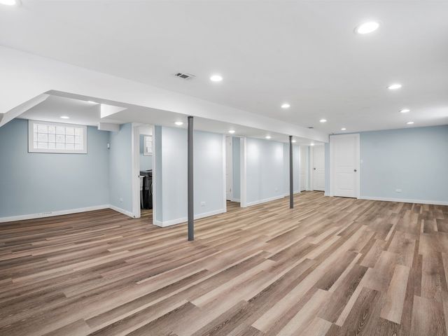 12321 S Green Street, Calumet Park, IL 60827