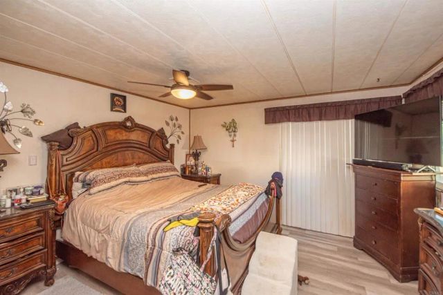 1010 Bobier Dr East 12, Vista, CA 92084