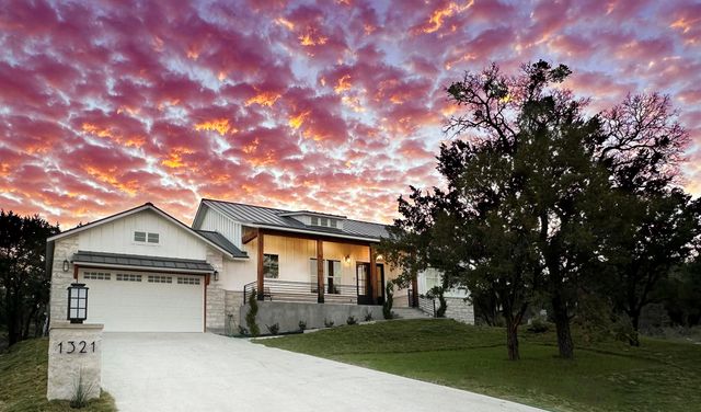 1321 Prospect CIR, Horseshoe Bay, TX 78657