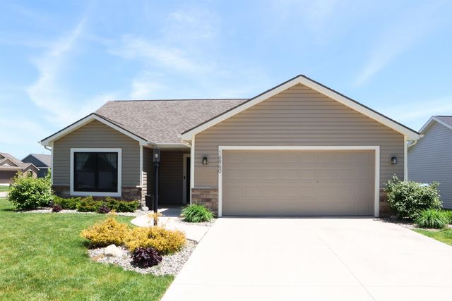 16860 Hatstick Court, Fort Wayne, IN 46845